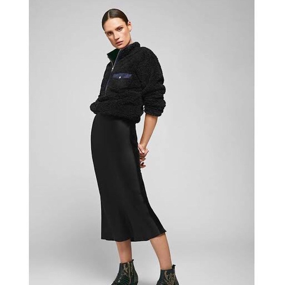 Anine Bing Sierra Pull Over Black